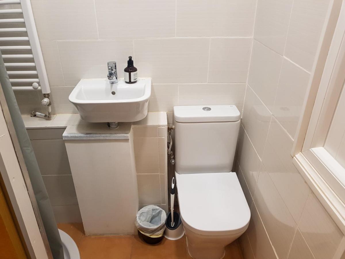 Waves Guesthouse سان سيباستيان المظهر الخارجي الصورة